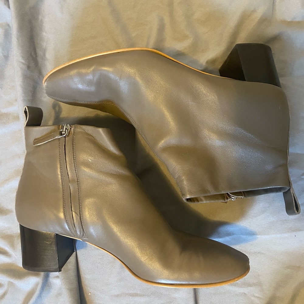 Grey Everlane Zip-up Booties